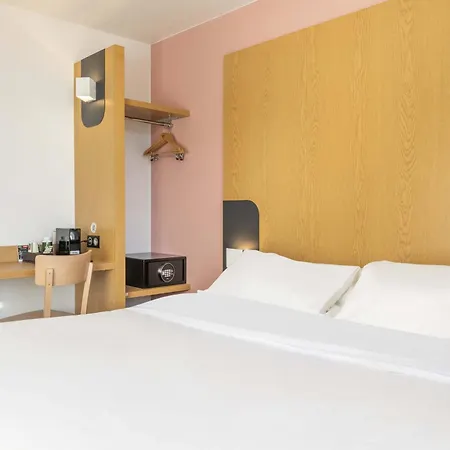Hotel Martigues Port-de-Bouc